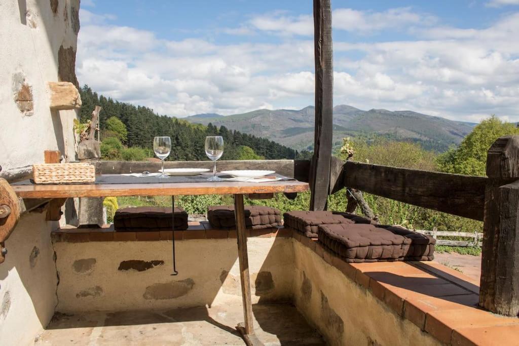 Caserio Vasco Con Piscina Y Barbacoa Orozko Exteriér fotografie